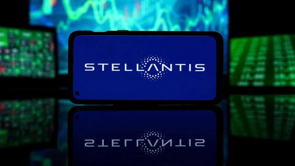 Stellantis lucrou 217 milhões de euros nos primeiros nove meses do ano