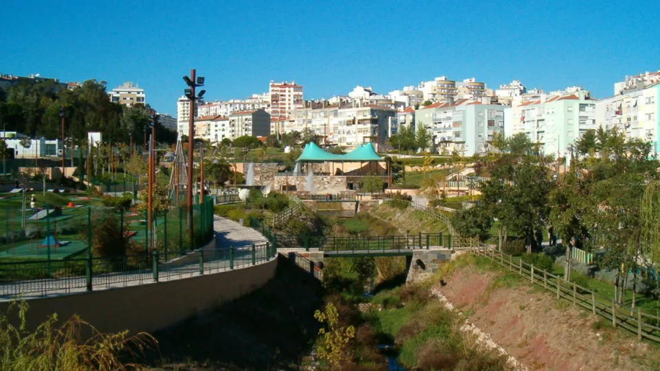 Amadora quer criar pontos de apoio à população em situações de emergência