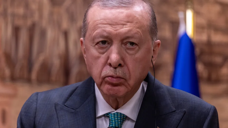 Mar Negro? Erdogan aconselha Kyiv e Moscovo: