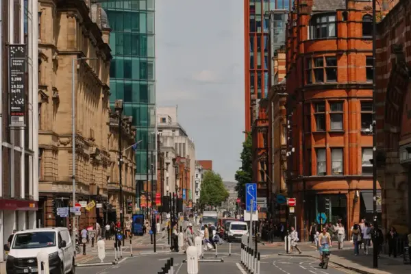 Dois iranianos detidos em Manchester por planearem ataques contra judeus