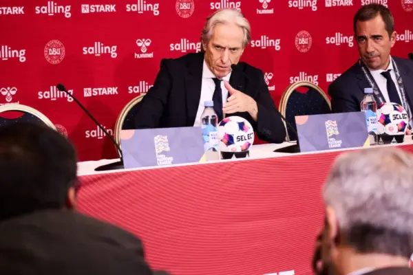 EM DIRETO: Siga a antevisão de Jorge Jesus e Bruno Fernandes à Noruega