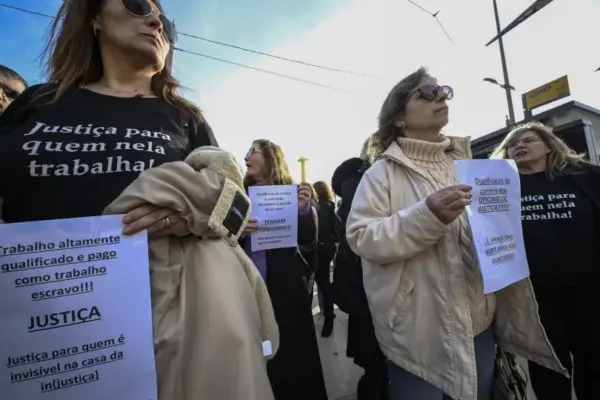 Funcionários judiciais ameaçam greve por falta de compromissos no OE2027